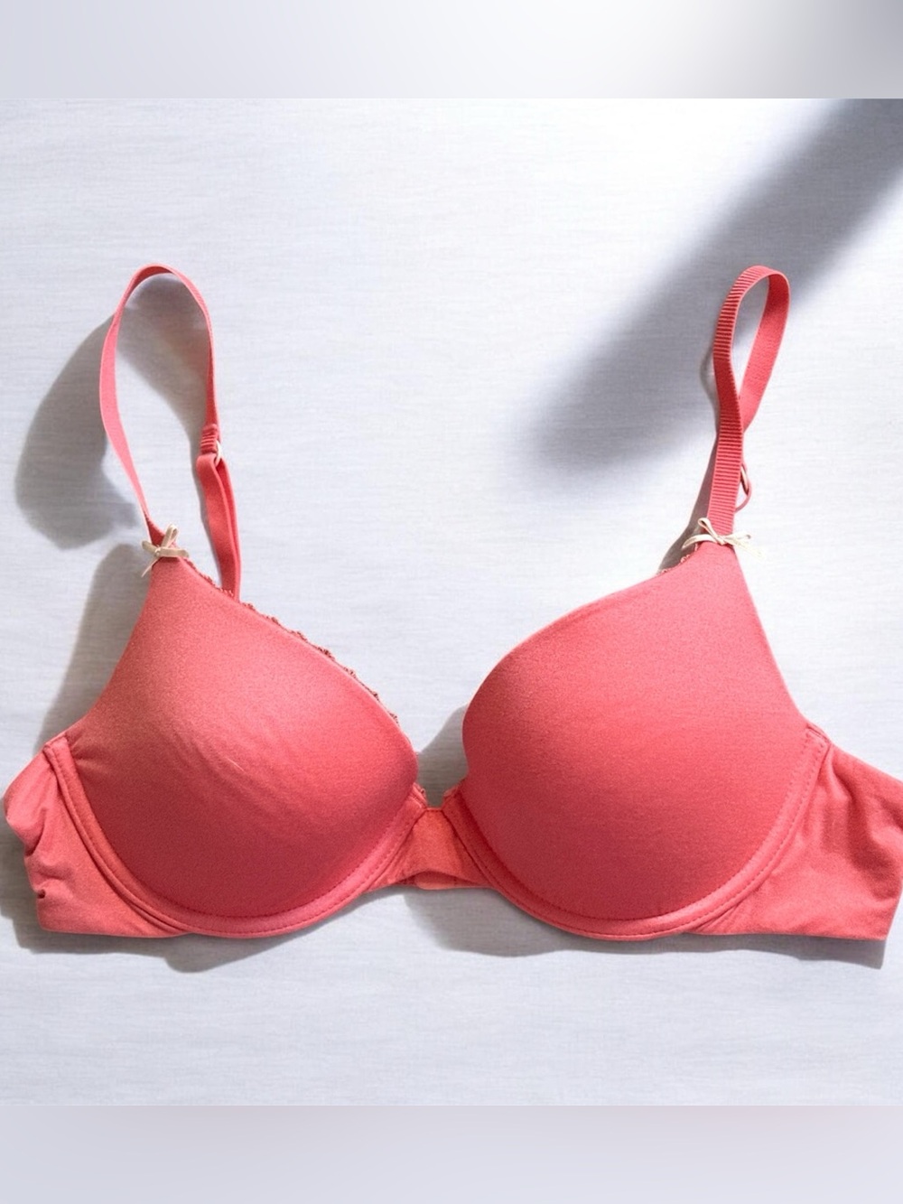 The Body Elle MacPherson Intimates Women's Coral Bra!